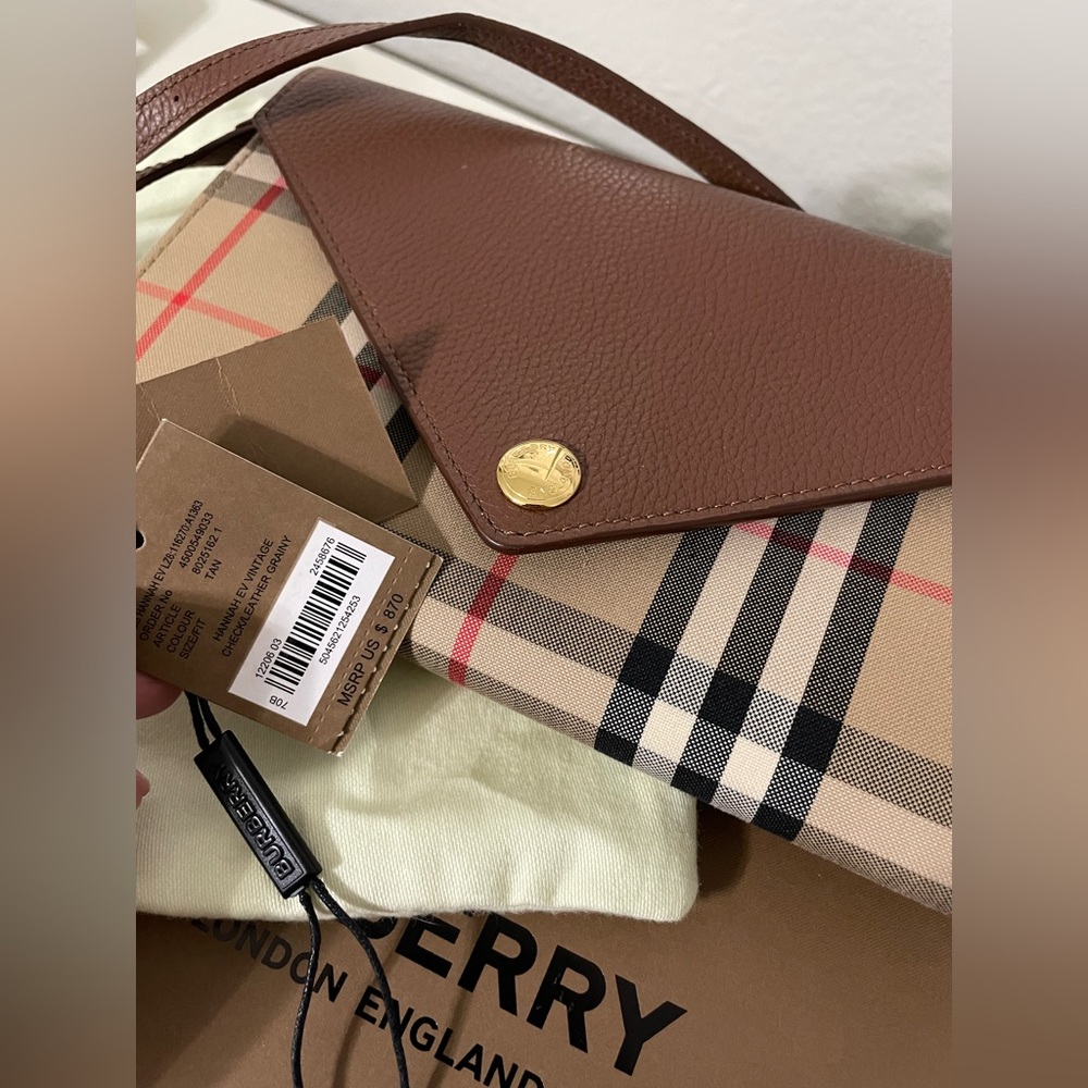 Burberry wallet bag crossbody